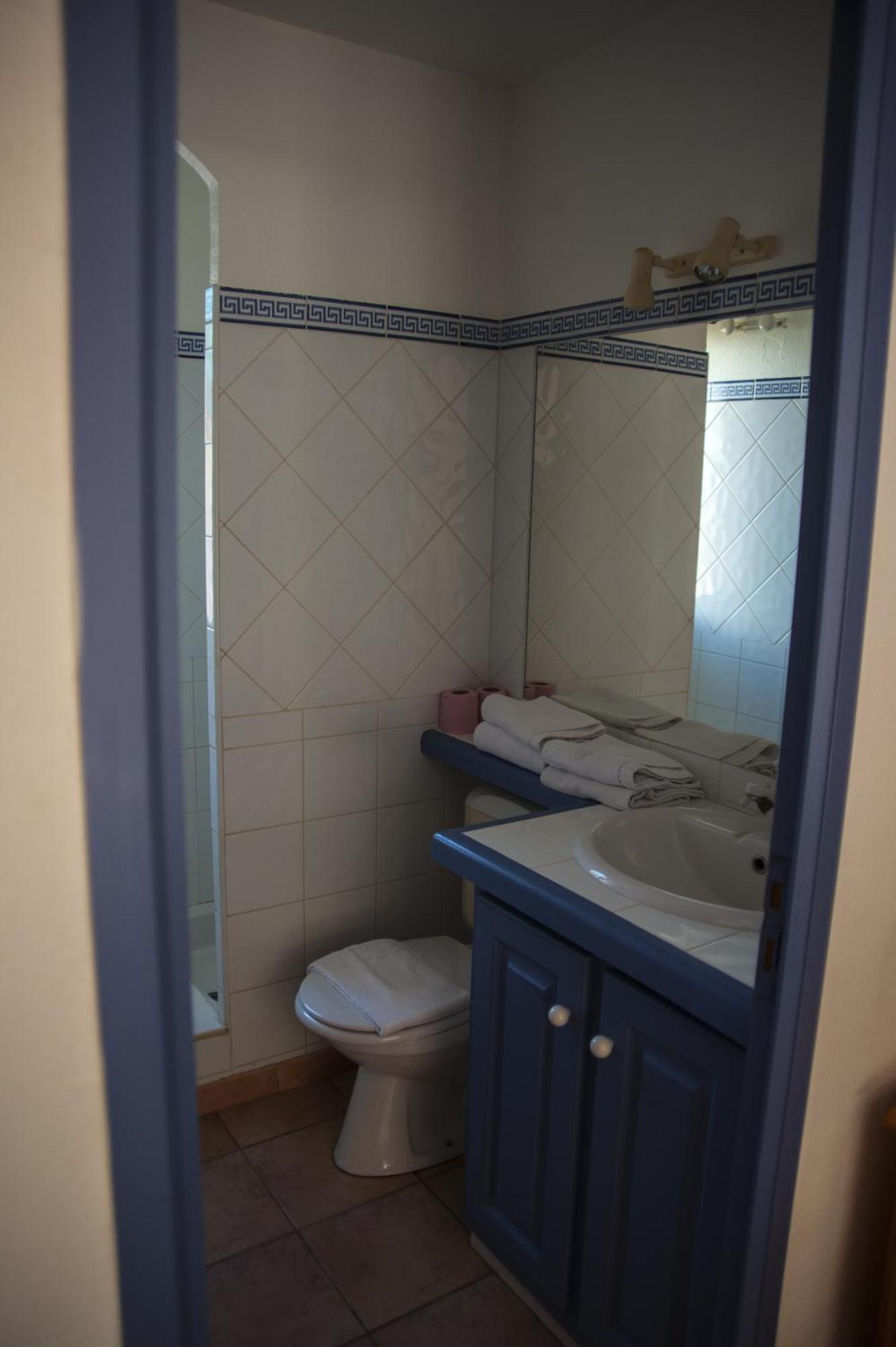 Hotel Le Leukos Leucate Zimmer foto